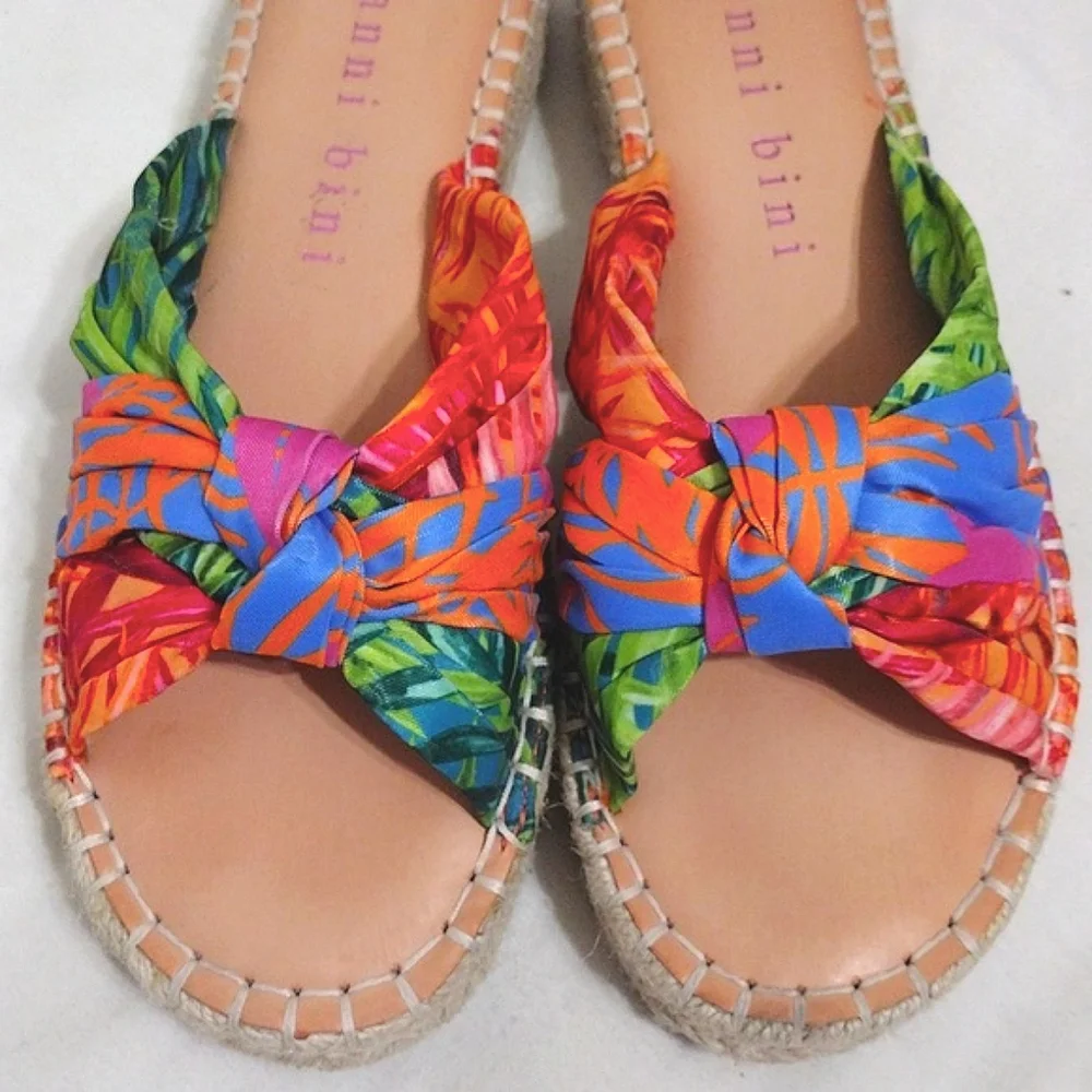 Gianni Bini Summer Beach Espadrille Slides Tropical Print Platform Sandals US 6